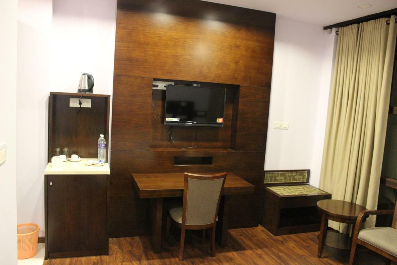 Tango Beach Resort Lakshmanpur Exterior photo